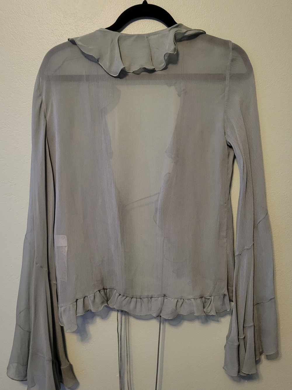 Light Gray Ruffled V-Neck - Picture 2 of 4
